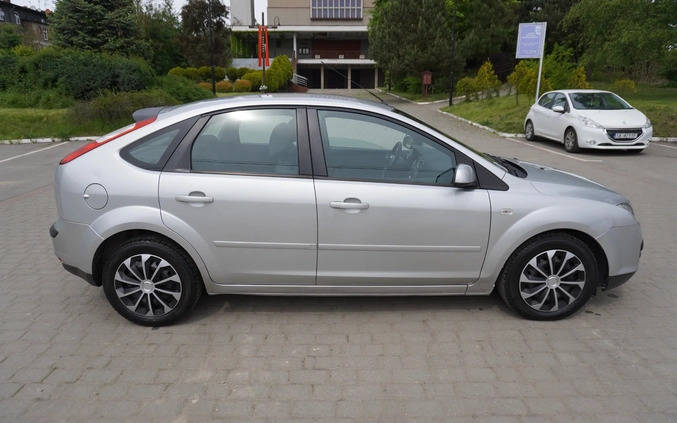 Ford Focus cena 5999 przebieg: 256000, rok produkcji 2007 z Katowice małe 667